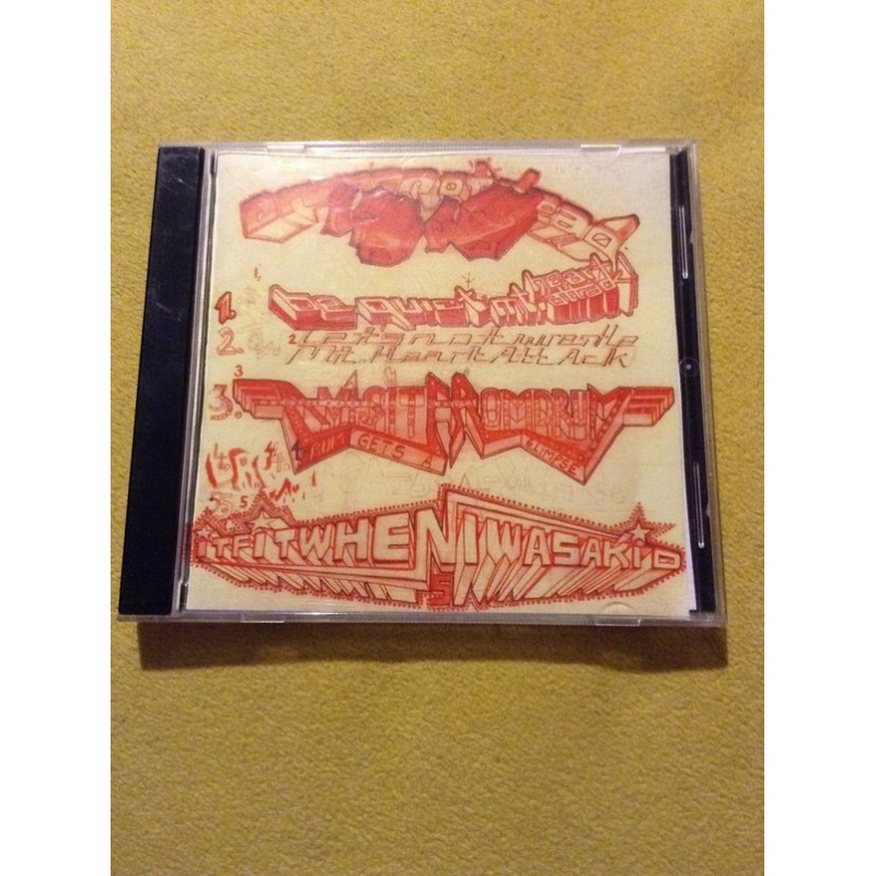 LIARS: DRUMS NOT DEAD CD/DVD — CD viršelis